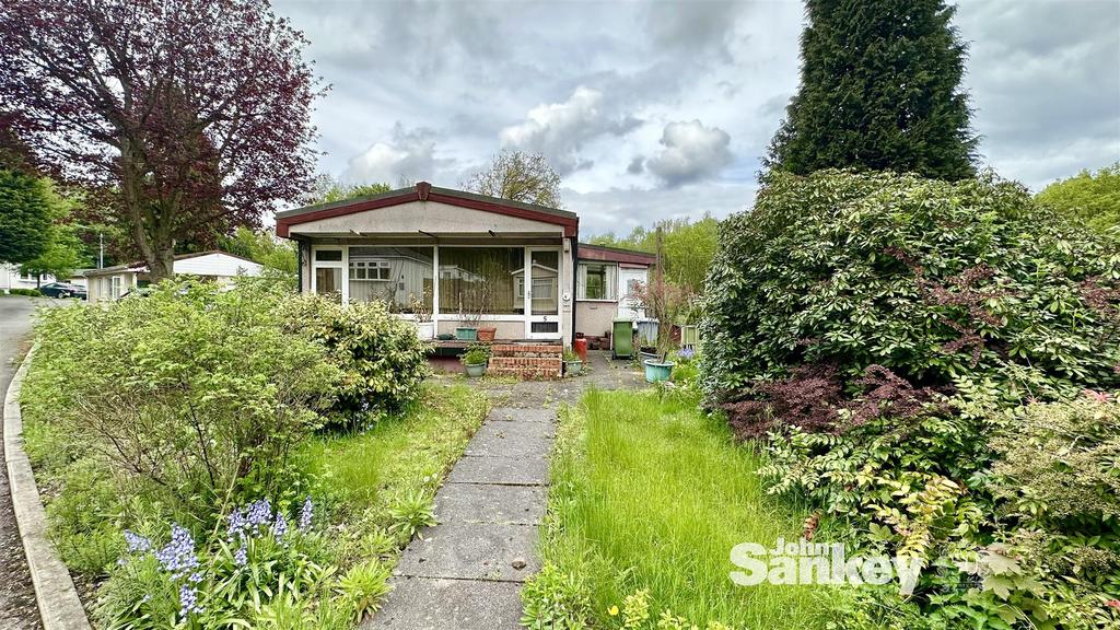 Southwell Road East, Rainworth, Mansfield 2 bed park home for sale £