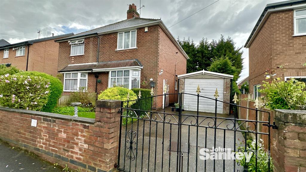 Cromford Avenue, Mansfield 2 bed semidetached house for sale £180,000