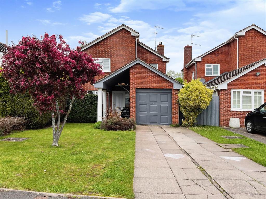 Hammerton Way, Wellesbourne, Warwick 3 bed detached house for sale £