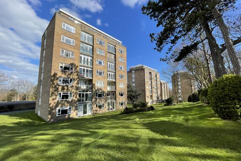 2 bedroom flat for sale, Compton Place Road, Eastbourne, East Sussex, BN21