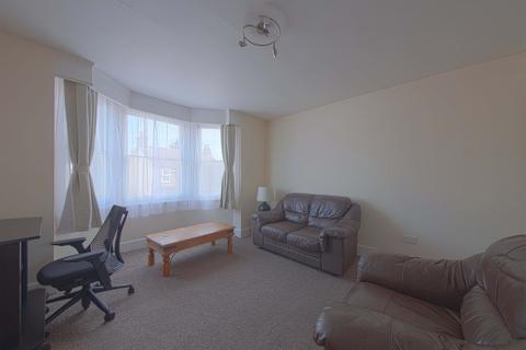 1 bedroom flat to rent, Eastfield Road, Maidenhead, SL1