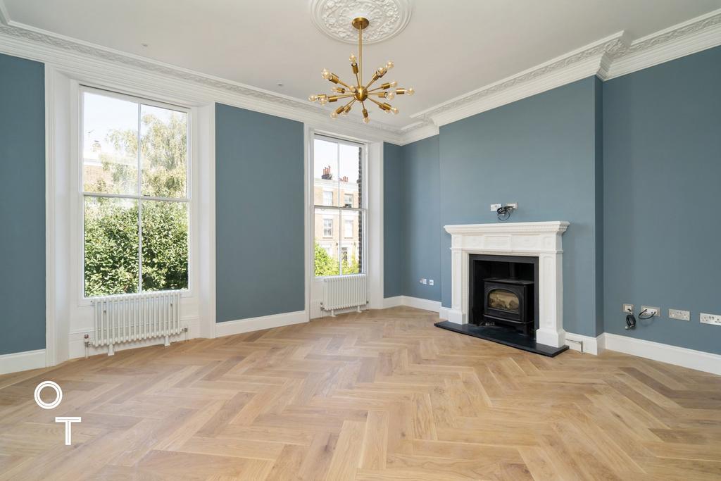 4 bedroom maisonette to rent