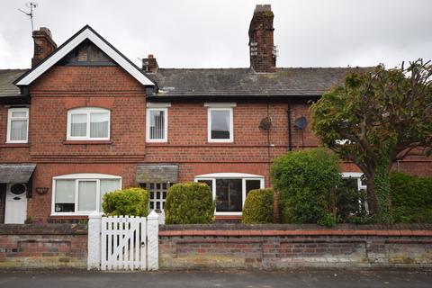 2 bedroom cottage to rent, Freckleton Street, Lytham