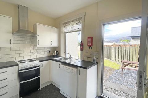 6 Montrose Square, Inverlochy, Fort William, PH33 6ND