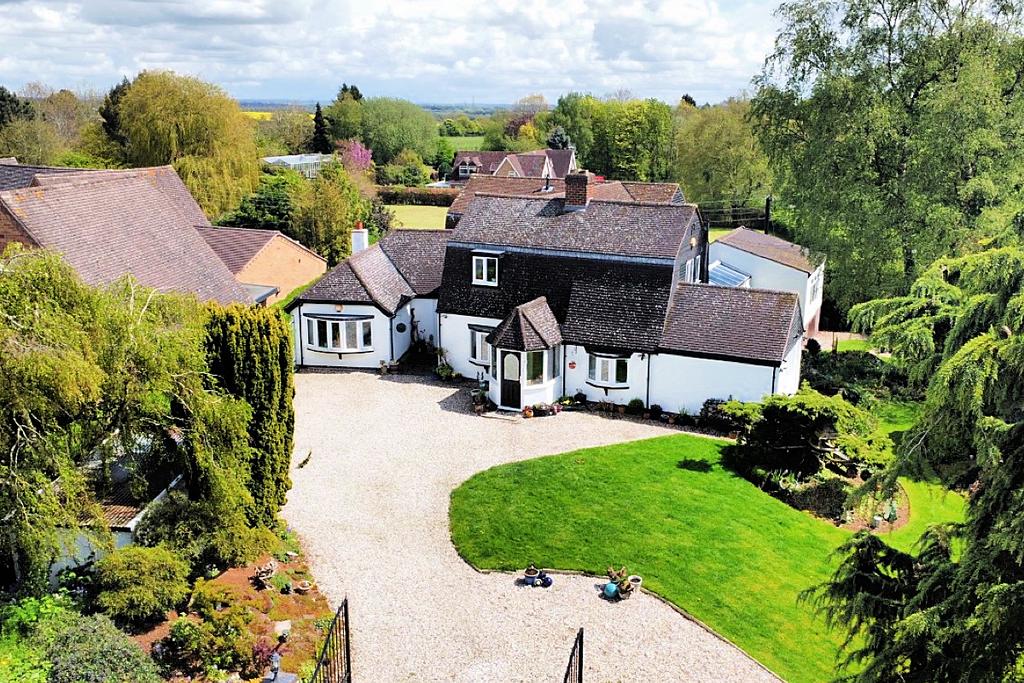 Wilkinson Lane, Elmesthorpe, LE9 5 bed detached house for sale £950,000