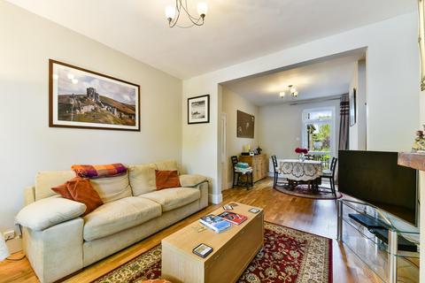 28 Lateward Road, Brentford, TW8 0PL