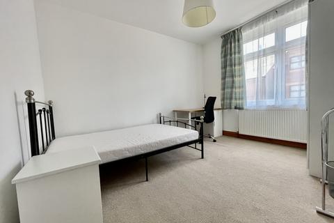 60 King Edward Street, Exeter, EX4 4NY