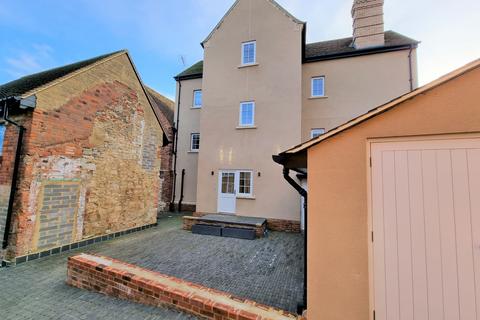 undefined, Fleece Yard , Buckingham, MK18