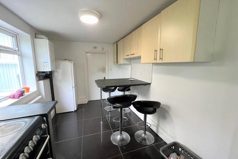 1 bedroom in a house share to rent, Grafton Street, HU5, Hull, HU5