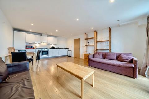 2 bedroom flat for sale, Webber Street, London