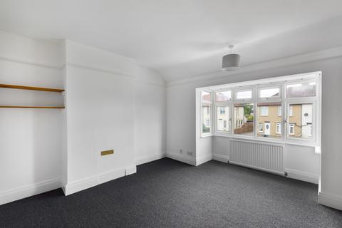 3 bedroom semi-detached house to rent, Coleridge Road, Cambridge