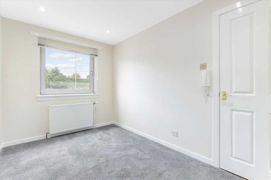 Bedroom Two (3)