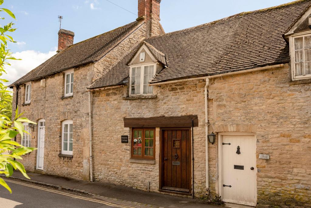 Union Street, Stow On The Wold, GL54 2 bed cottage for sale £425,000