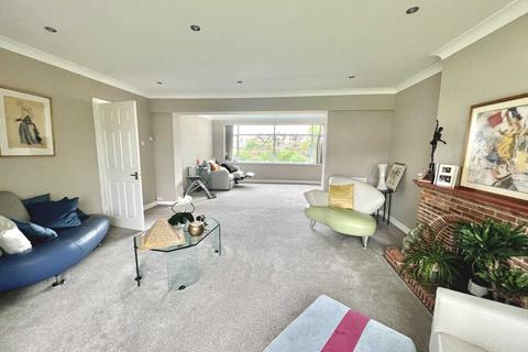 undefined, Manor Way, Elmer