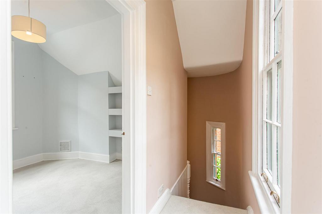 Landing/stairs