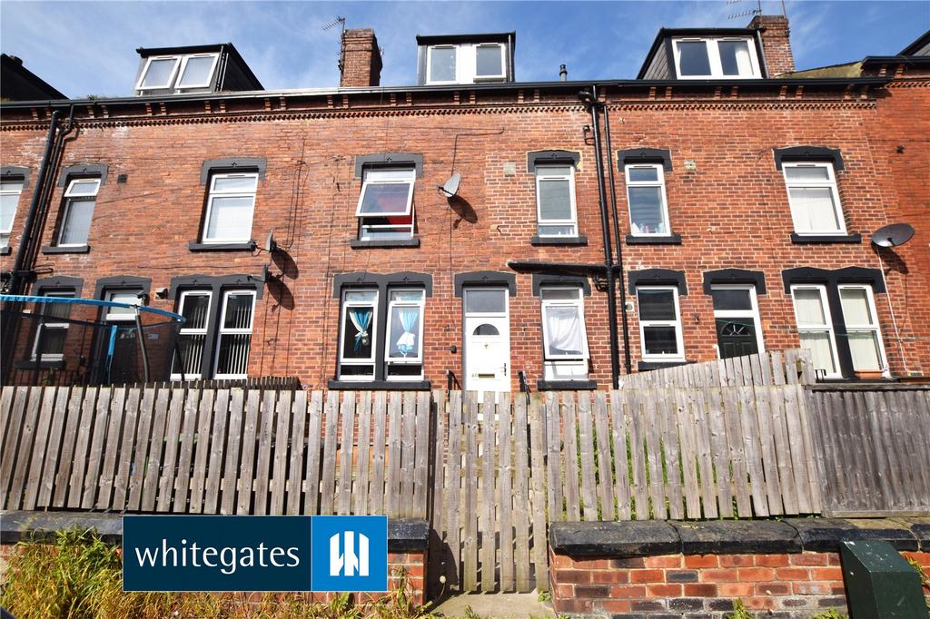 Bude Road, Leeds, West Yorkshire, LS11 2 bed terraced house for sale £105,000