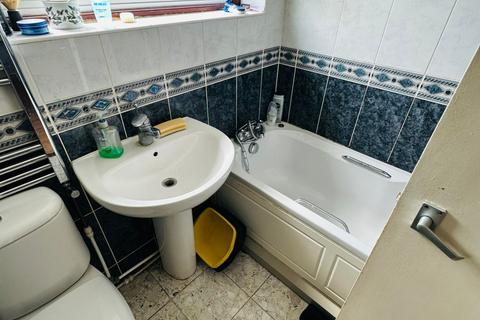 9 Rose Walk, Slough, SL2 1EU