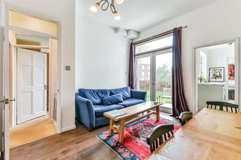 2 bedroom apartment to rent, Thornton Avenue, Streatham Hill, London, SW2