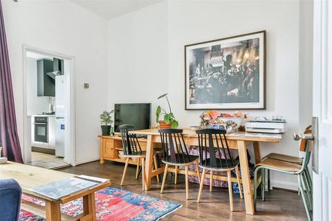 2 bedroom apartment to rent, Thornton Avenue, Streatham Hill, London, SW2