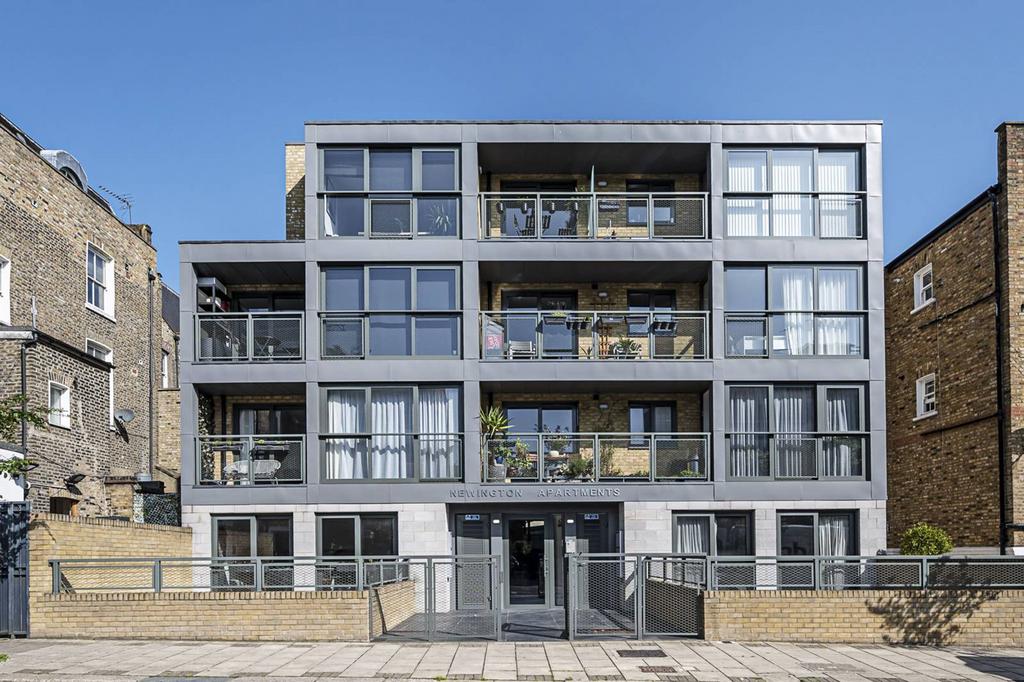 Aden Grove, Stoke Newington, London, N16 1 bed flat for sale £600,000