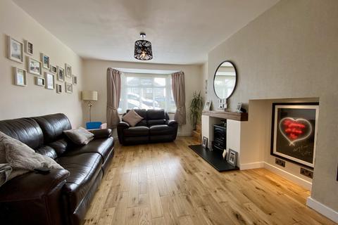 3 bedroom semi-detached house for sale, Coppice Avenue, Willingdon, Eastbourne, East Sussex, BN20