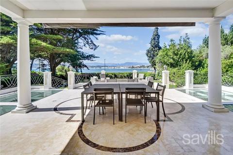 9 bedroom villa, Antibes, Cap d'Antibes, 06160, France