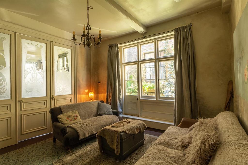 West Street, Faversham, Kent 3 bed link detached house for sale £600,000