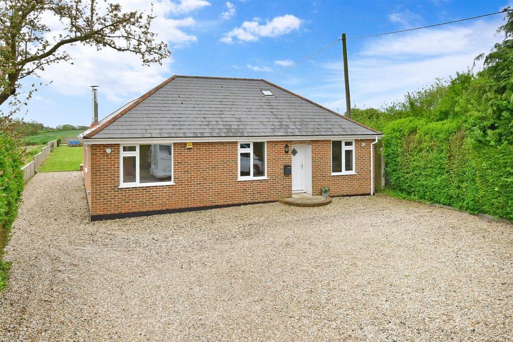 Minnis Lane, Dover, Kent 3 bed bungalow for sale £530,000