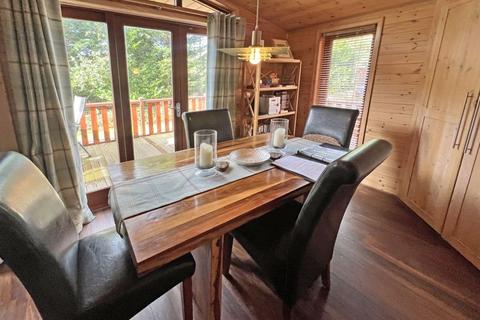 2 bedroom lodge for sale, Astbury, Bridgnorth WV16