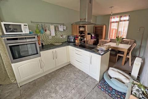 2 bedroom semi-detached house for sale, The Hobbins, Bridgnorth WV15