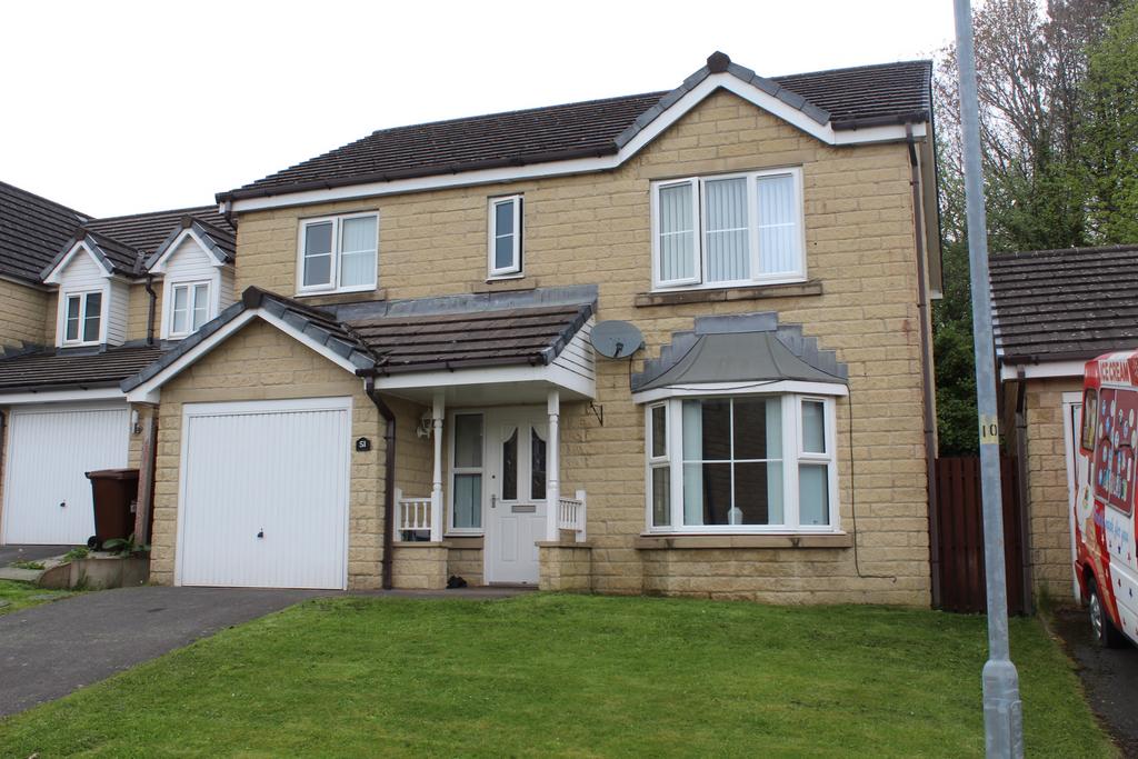 Pinewood Drive, Nelson, BB9 4 bed detached house for sale £235,000