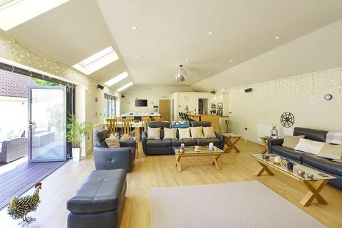 5 bedroom detached house for sale, Farleigh Road, Norton St. Philip, Bath, BA2