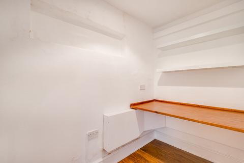 93 Queens Road, Teddington, TW11 0LZ