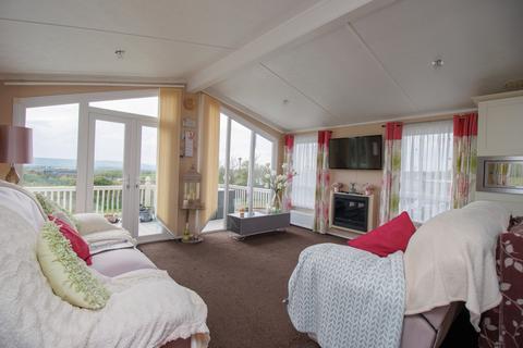 2 bedroom lodge for sale, Spruce Ridge, Gristhorpe YO14