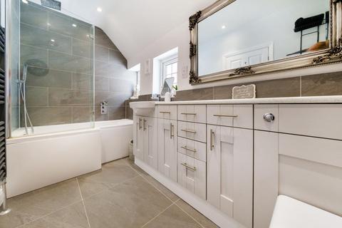 229 Pickhurst Lane, West Wickham, BR4 0HJ