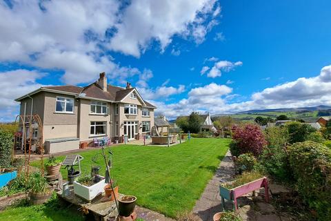 4 bedroom townhouse for sale, Pendre, Brecon, Powys.