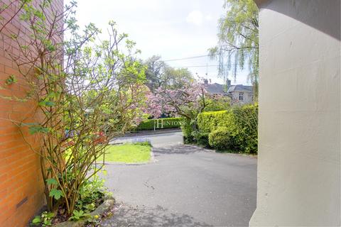 4 bedroom detached house to rent, Ty-Gwyn Crescent, Penylan, Cardiff