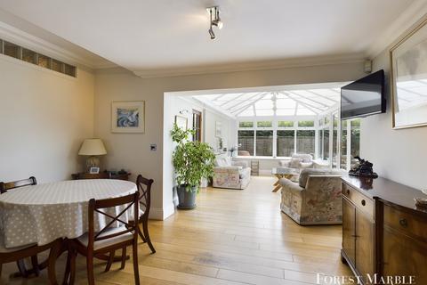 Oak Lodge Chelynch Park, Doulting, Shepton Mallet, BA4 4PL