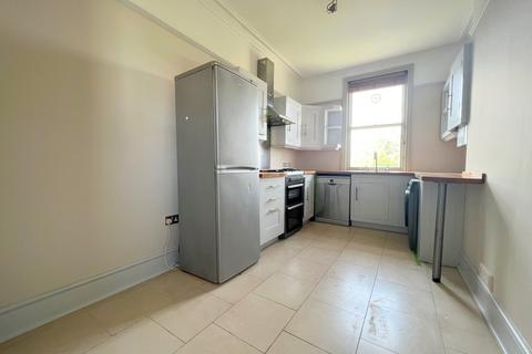 2 bedroom flat to rent, Prospect Road, Tunbridge Wells