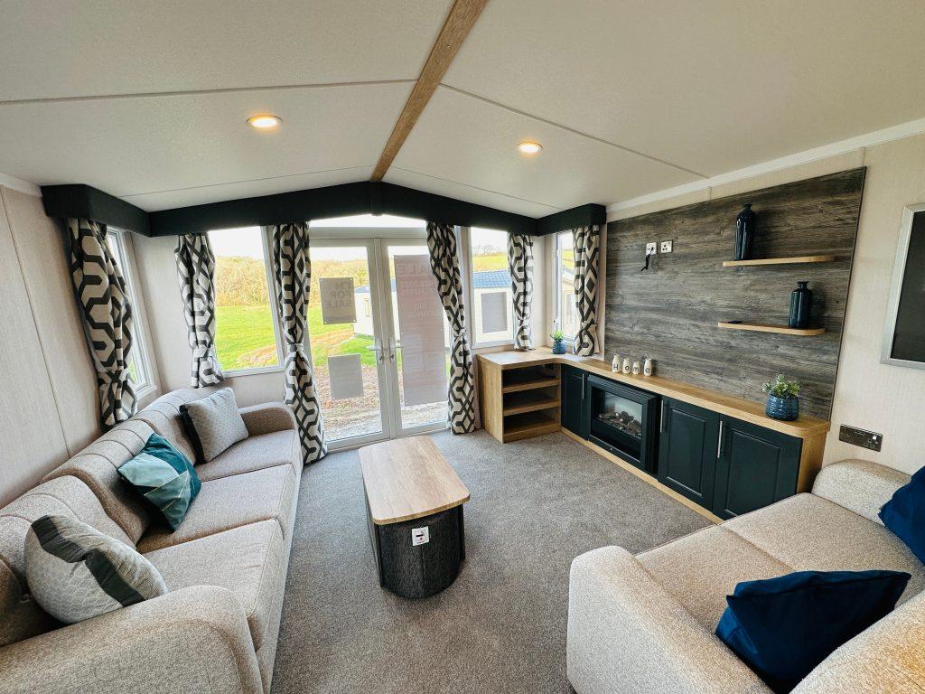 Hedley Wood Holiday Park 2 bed static caravan £74,995