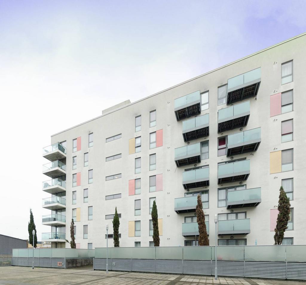 Stainsby Road, Docklands, London, E14 2 bed flat for sale £600,000