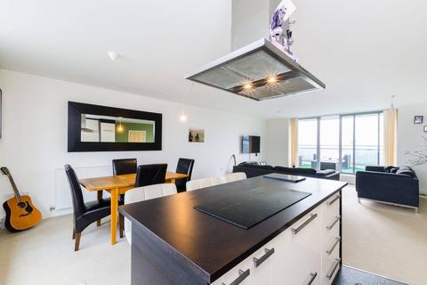 2 bedroom flat for sale, Stainsby Road, Docklands, London, E14