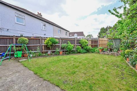 4 bedroom semi-detached house for sale - Farewell Place, Mitcham, CR4