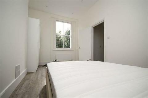 2 bedroom flat to rent, St Pauls Avenue, Willesden Green