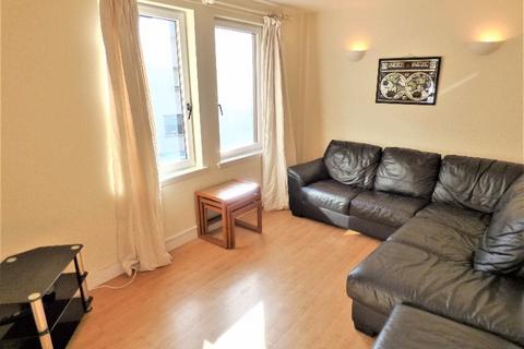 2 bedroom flat to rent, Murieston Place, Dalry, Edinburgh, EH11