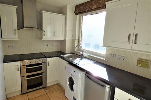 2 bedroom flat to rent, Murieston Place, Dalry, Edinburgh, EH11