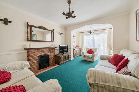 1 Worcester Close, Croydon, CR0 8HT