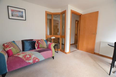 2 bedroom flat to rent, Gayfield Street, New Town, Edinburgh, EH1