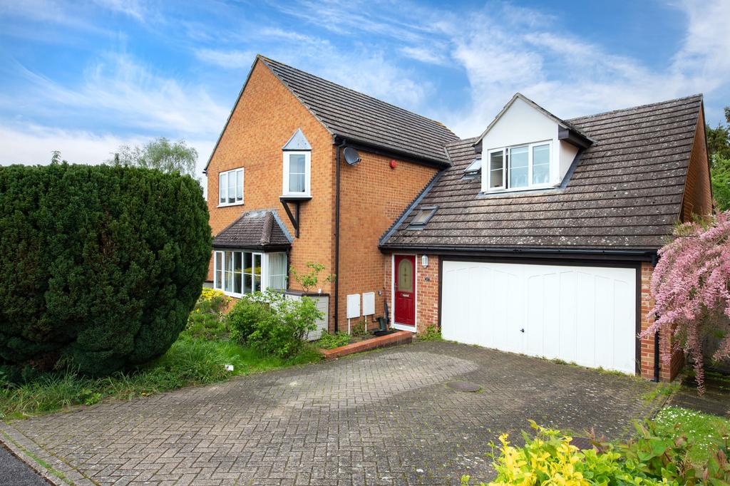 Conifer Close, Oxford, OX2 5 bed detached house for sale £800,000