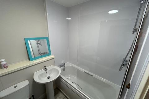 1 bedroom flat to rent, Allanfield, Leith, Edinburgh, EH7